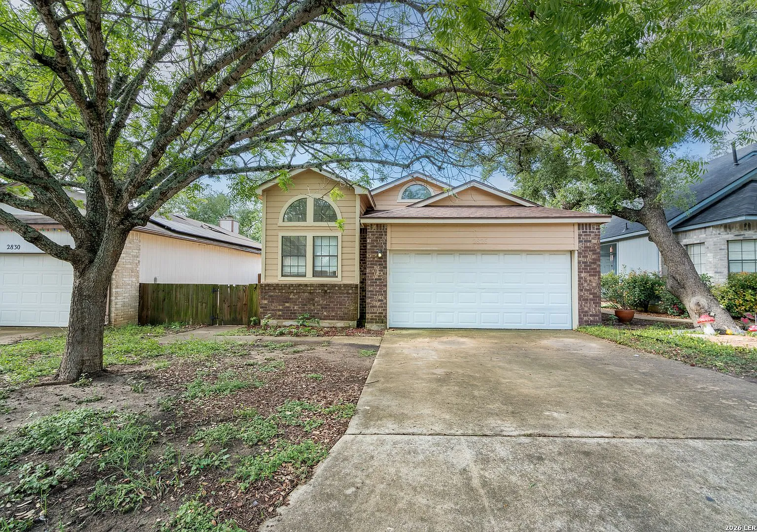 Beautifully Updated 3-Bedroom Home In Timber Ridge — Photo 1
