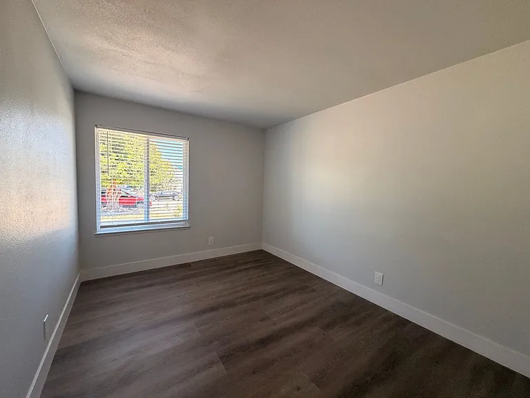 278 El Portal Way — Photo 14