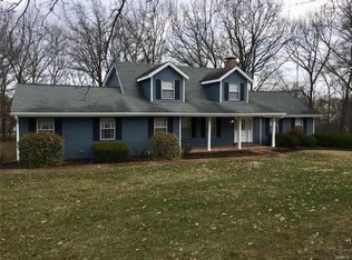 42 Hidden Lake Ct, Saint Peters, MO 63376