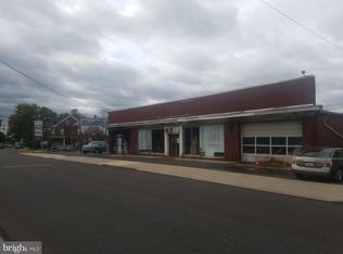 261 W Broad St, Telford, PA 18969