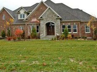 7655 Galena St, Crystal Lake, IL 60014
