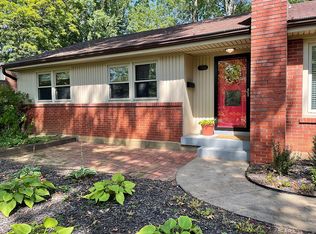 4505 Lowe Rd, Saint Regis Park, KY 40220