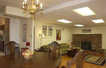 2nd image of 1108 Maple Ave
