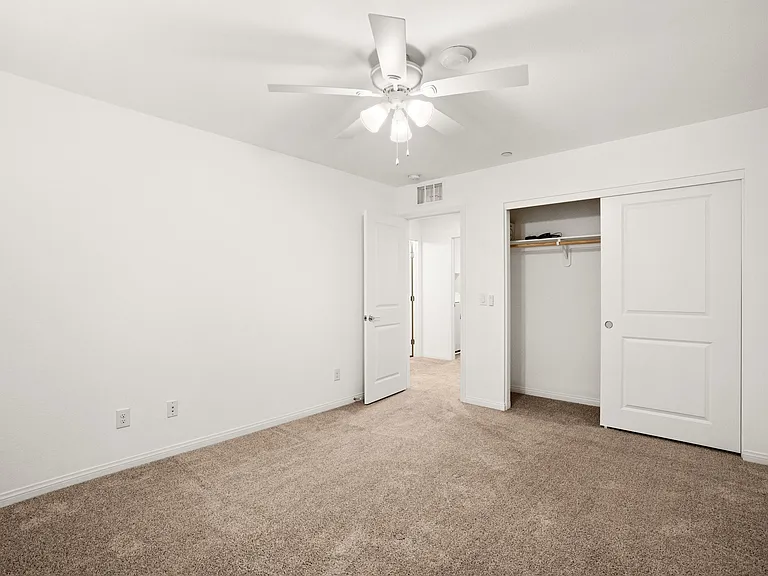 2841 Brilliant Aurora Ln #5 — Photo 30