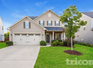 221 Waters Run Ln, Simpsonville, SC 29681