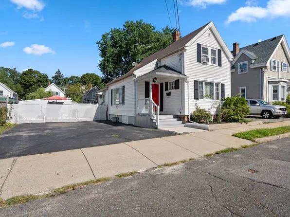 70 Glenwood St, Lynn, MA 01902
