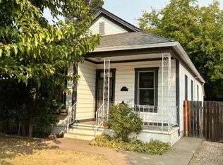9695 Kent St, Elk Grove, CA 95624