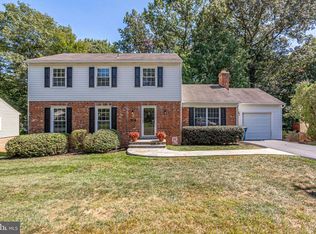 5509 Shooters Hill Ln, Fairfax, VA 22032