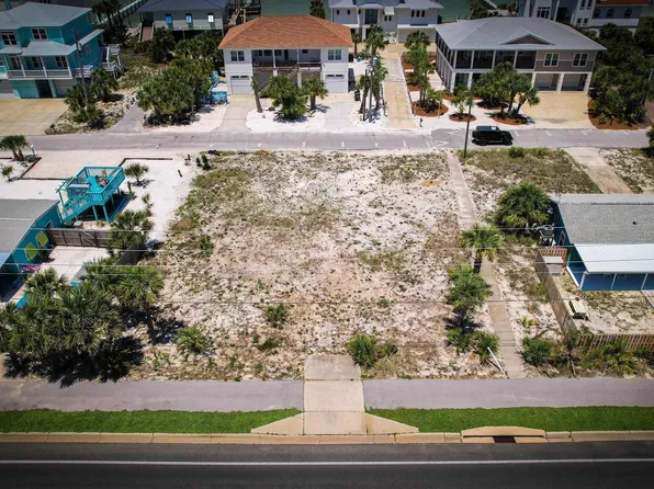 307 Via Deluna Dr, Pensacola Beach, FL 32561