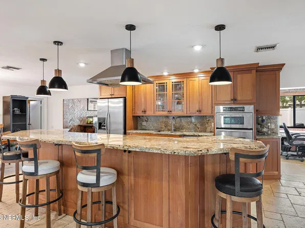 174 BAYBERRY Circle, Jupiter, FL 33458