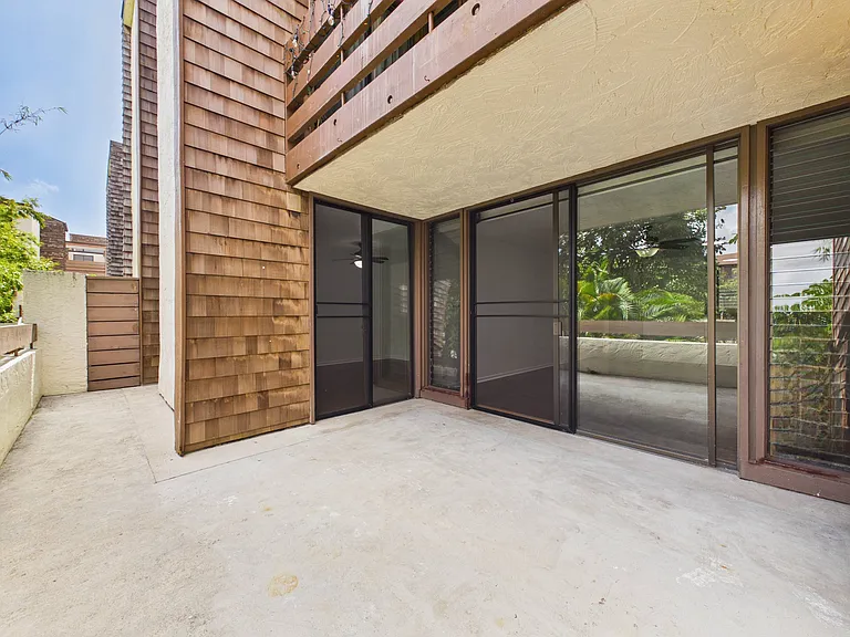 1015 Aoloa Pl #252 — Photo 33