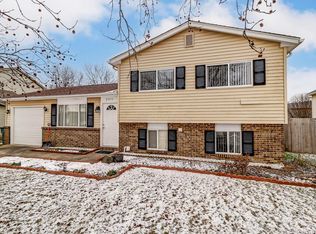 2977 Bretton Woods Dr, Columbus, OH 43231