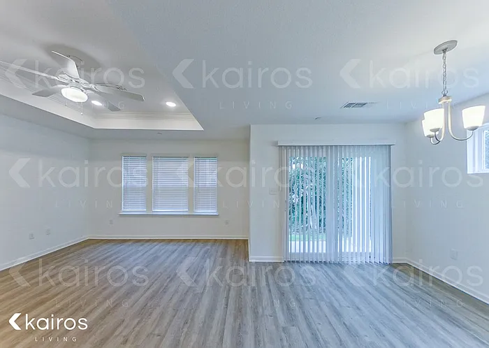 11425 Camden Court Cir — Photo 2