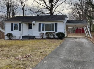 208 Nordwin Dr, Winston Salem, NC 27104