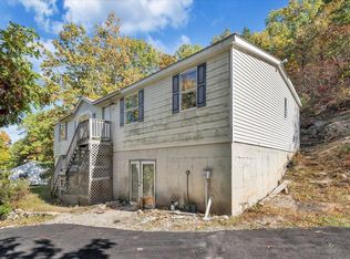 3120 Powell Dr, Salem, VA 24153