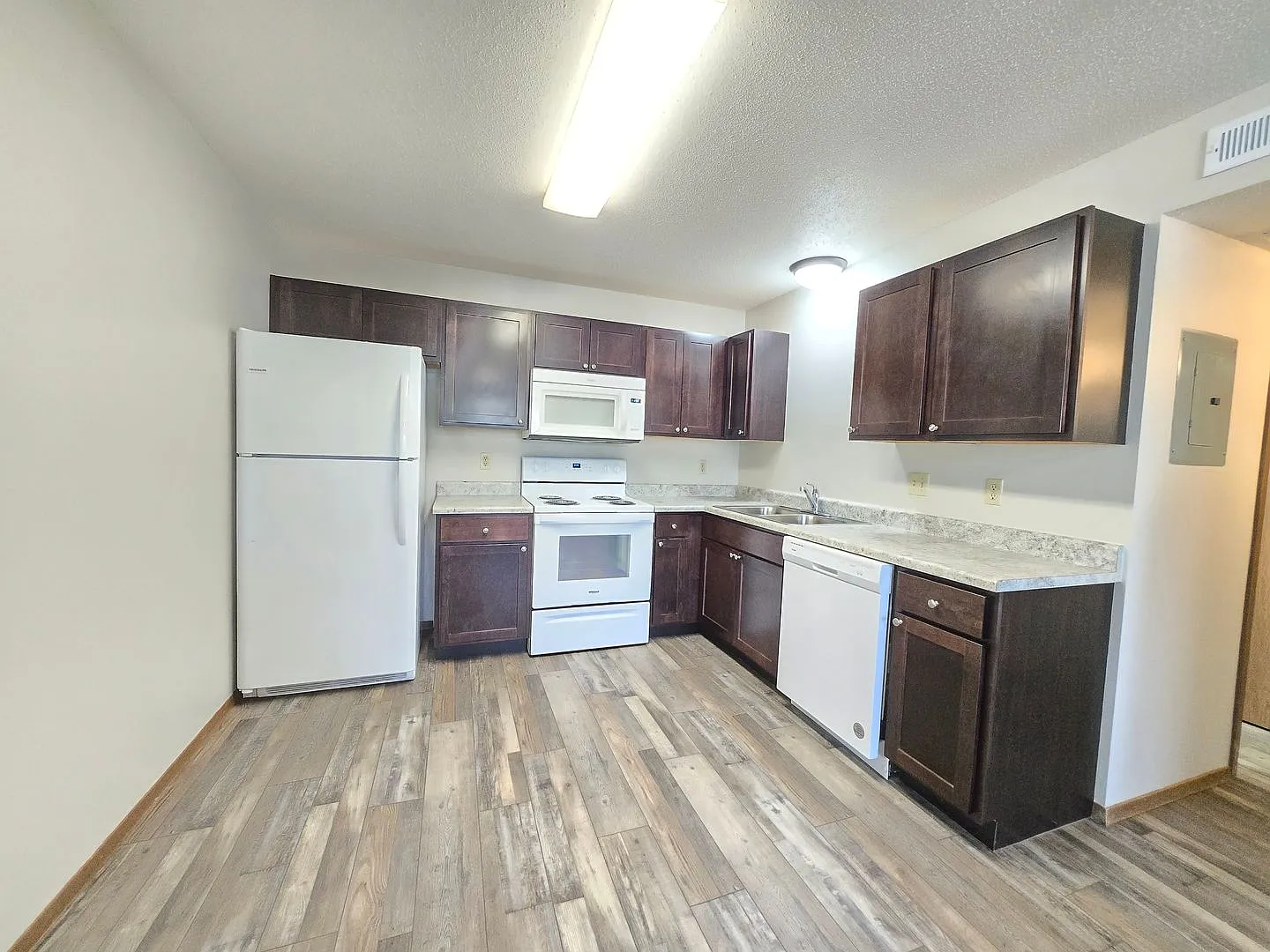 Pebble Creek (Pc2) — Photo 1