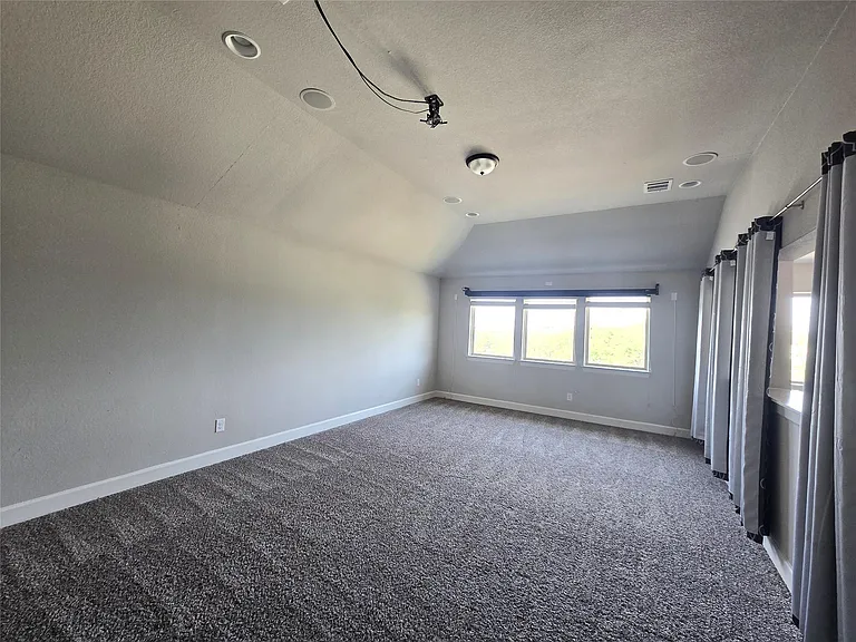 340 Cross Timbers Dr — Photo 29