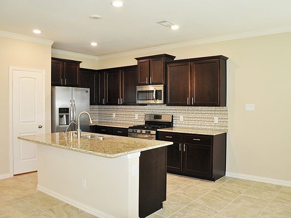 5th image of 18111 Tall Chestnut St