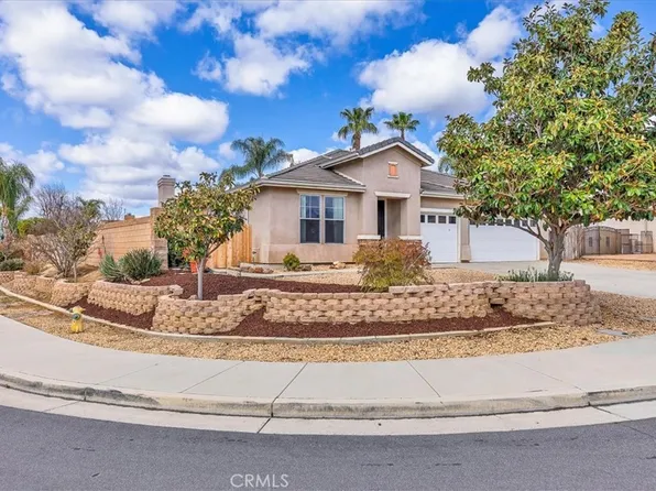 32458 Saint Martin St, Winchester, CA 92596