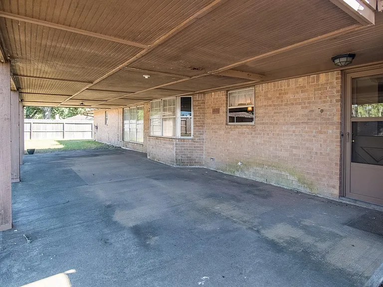 1830 Baker Dr — Photo 15