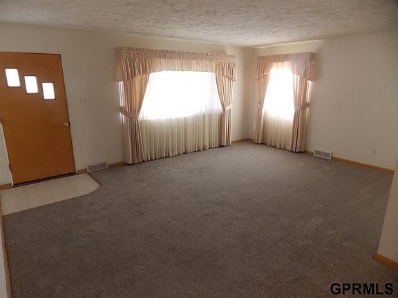 4th image of 2151 North Dr #D