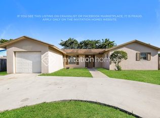 10966 Winding Creek Way, Boca Raton, FL 33428