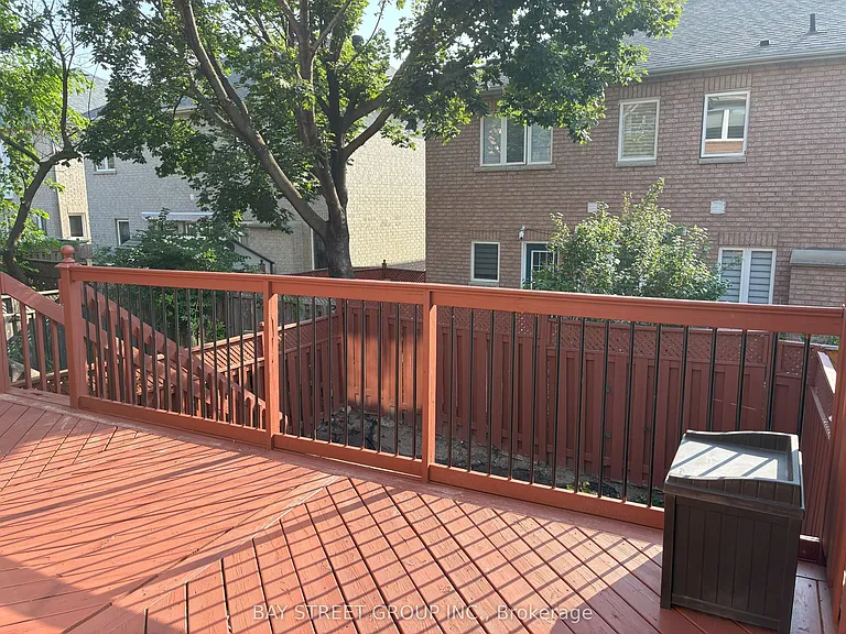 85 Kimono Cres — Photo 46