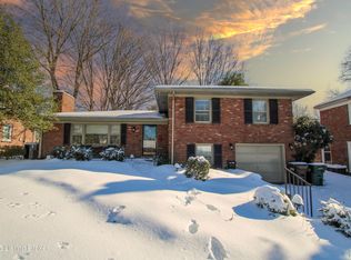 7910 Circle Crest Rd, Barbourmeade, KY 40241