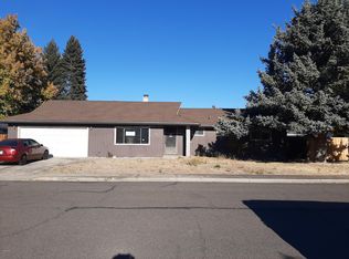 1135 Rose Valley Dr, Central Pt, OR 97502