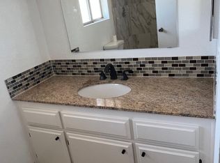 20631 Canku Rd, Apple Valley, CA 92307