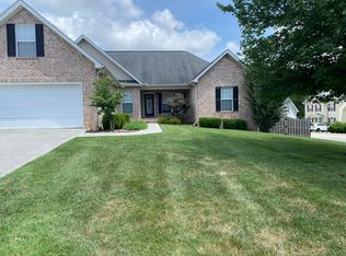 1506 Armiger Ln, Knoxville, TN 37932