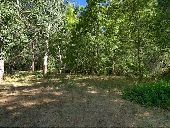 3rd image of 135 N Junipine Circle
