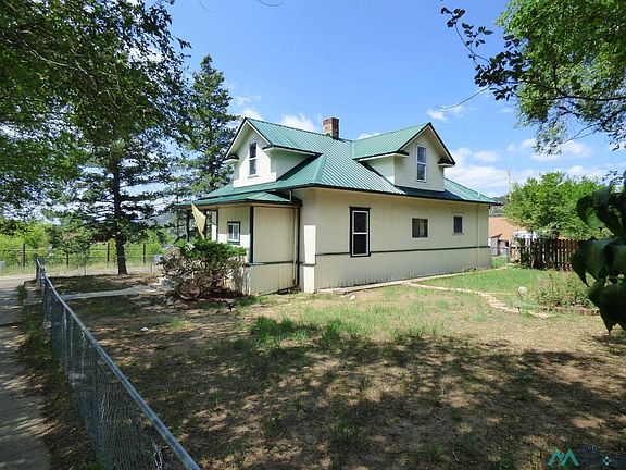 4th image of 1000 N 1st St