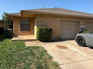 139 Barrett Pl, Edmond, OK 73003