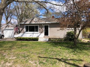 892 Center St, Muskegon, MI 49442