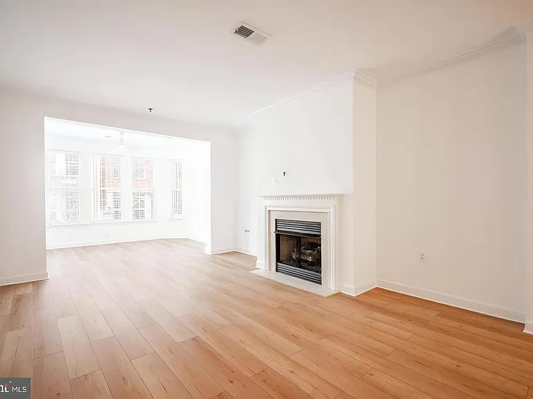 10328 Sager Ave #217 — Photo 3
