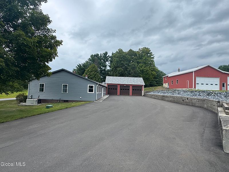 5th image of 474 Groveside Road