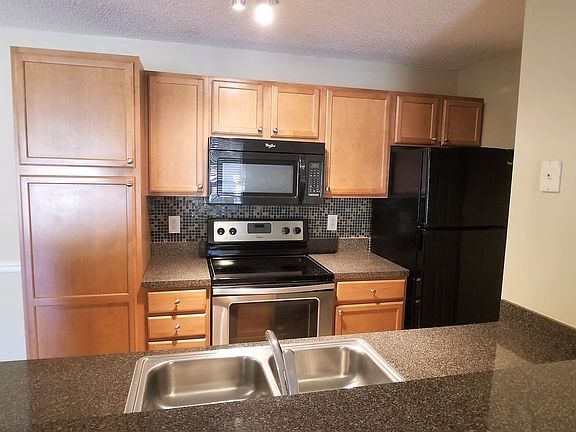 2nd image of 804 Lake Haven Sq Unit 203
