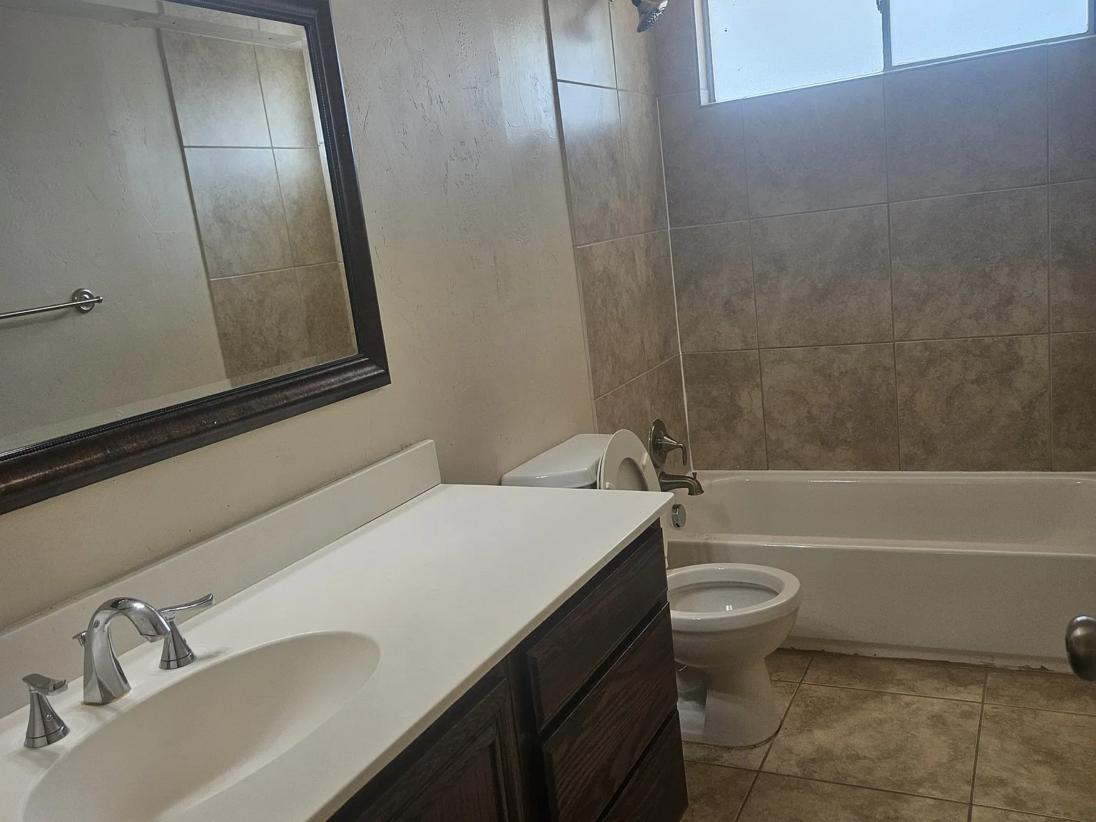 4308 Westminster Dr — Photo 3