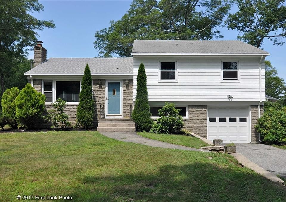 1st image of 15 Carol Ann Ave