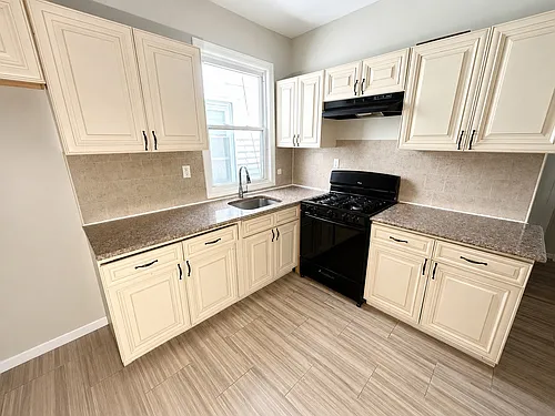 Floor plan 3 Bed 2 Bath