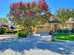 41 Hollyleaf Way, Novato, CA 94949