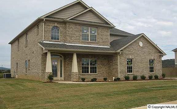 3rd image of 2741 Slate Dr