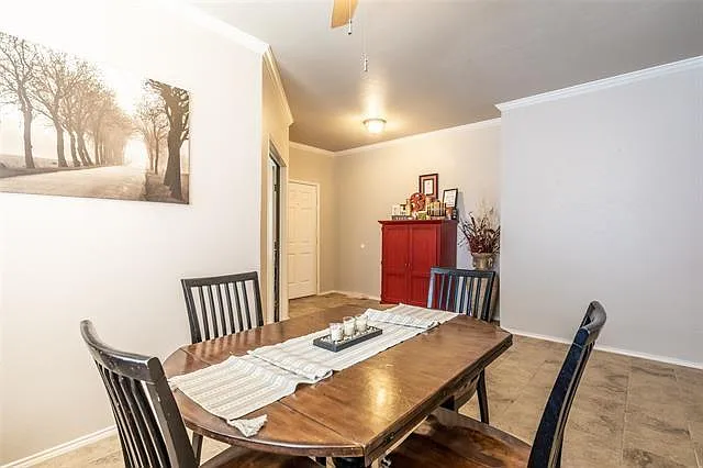 8957 Silent Brook Ln — Photo 5