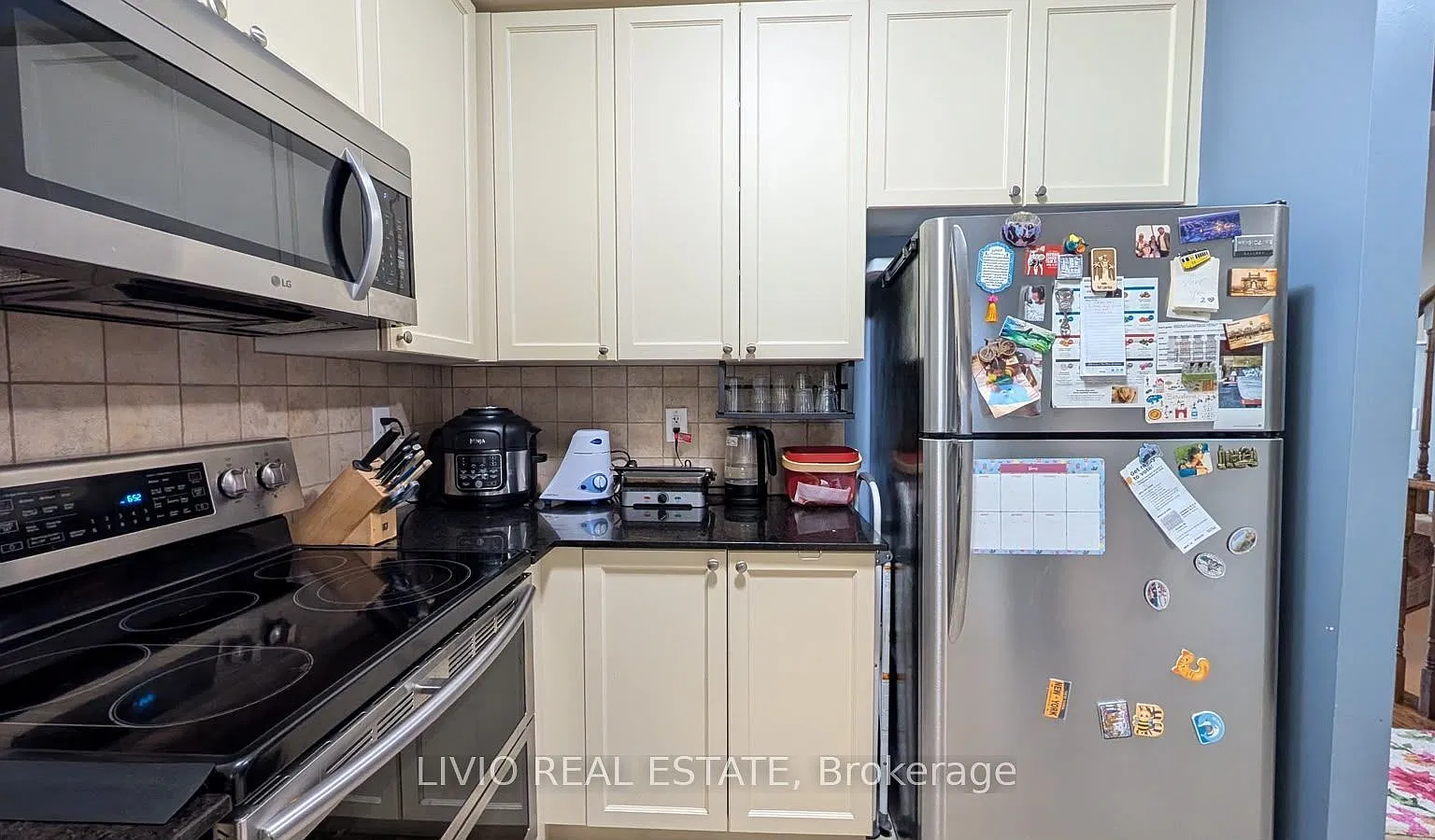 3 bed, $2,600 — Photo 2