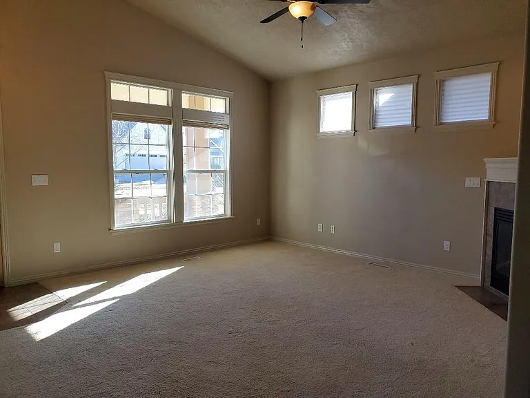 4289 S Lipori Ave — Photo 3