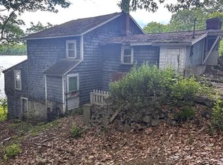 56 Lake Sargent Dr, Leicester, MA 01524