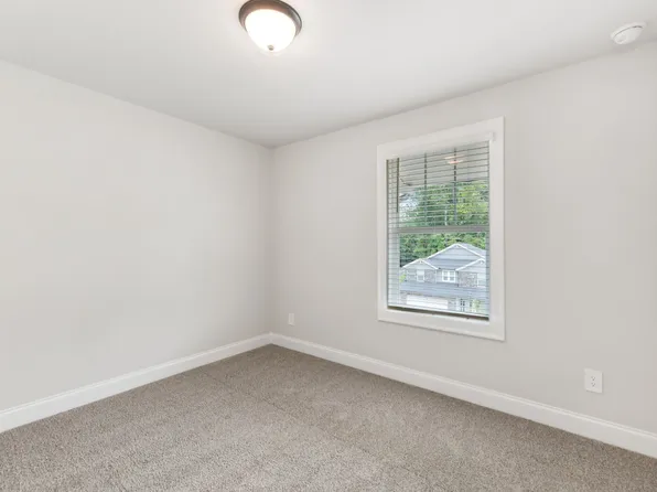 Ashland Plan, Martin Springs - Highland Series