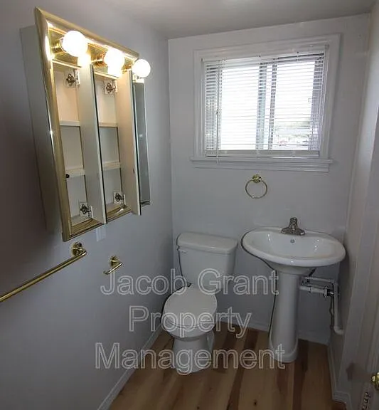 4719 Yellowstone Ave #8 — Photo 5