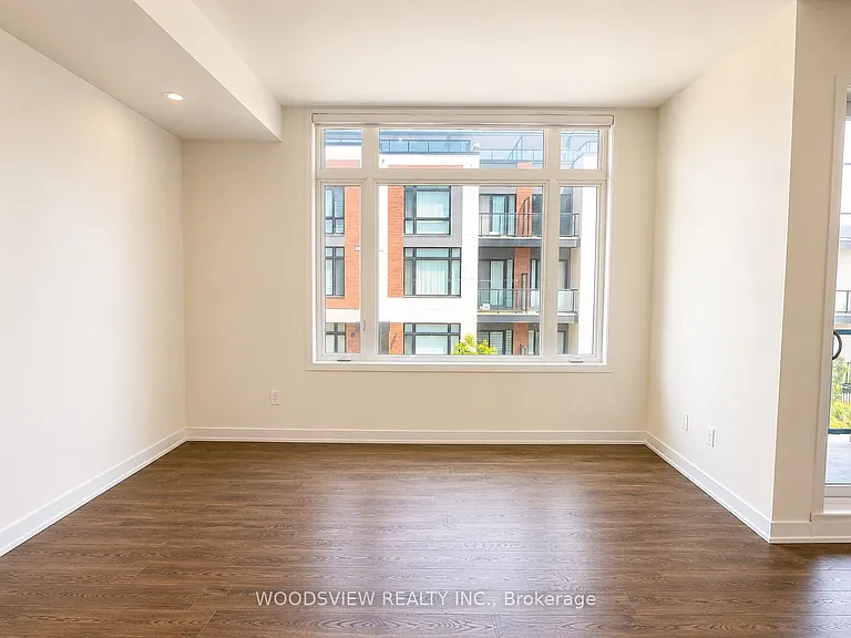 12 David Eyer Rd #Townhouse 1120 — Photo 6